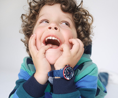 Blaue Kinderuhr für Jungen von s.Oliver